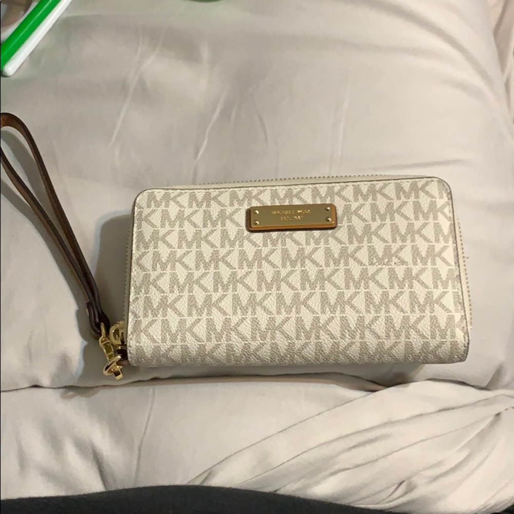 michael kors wallet